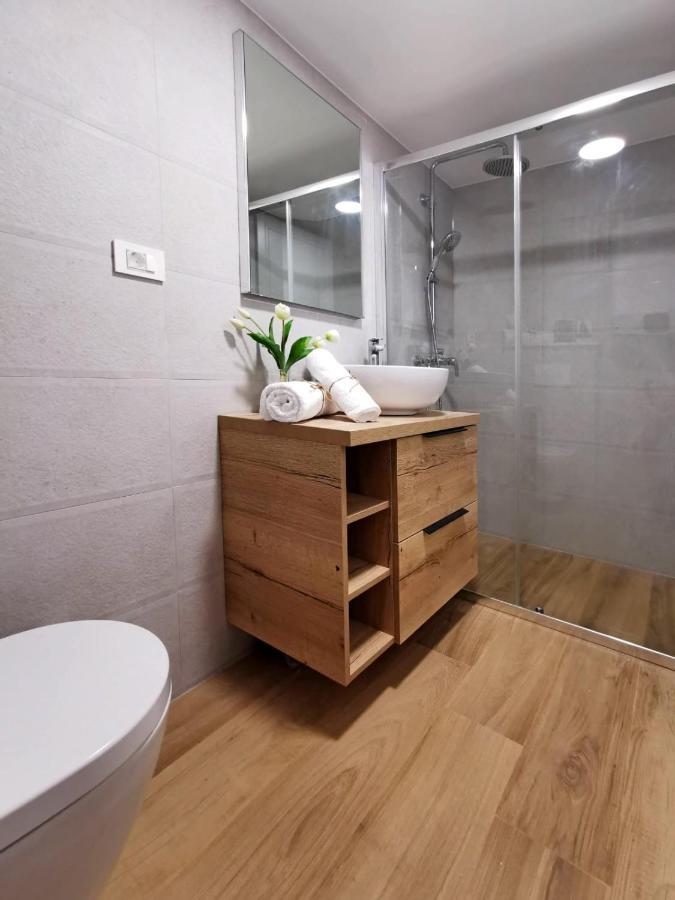 Olmissum Rooftop Sea View Омиш Экстерьер фото